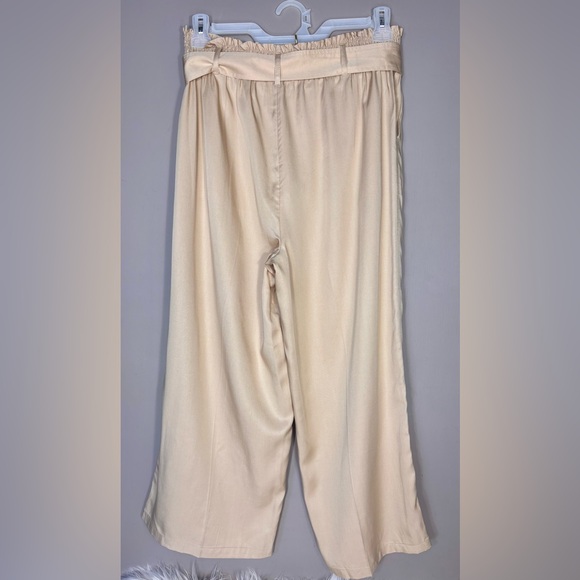 LAURA Pull On Capris - Picture 7 of 10